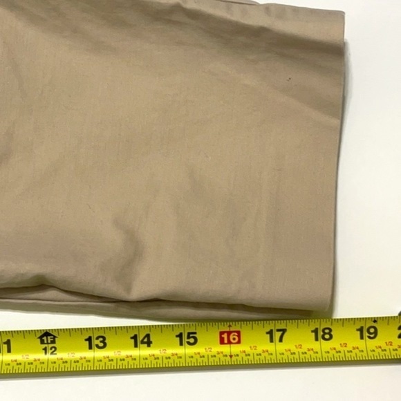 Halogen Taylor Fit Khaki Capris Pants - Picture 13 of 13